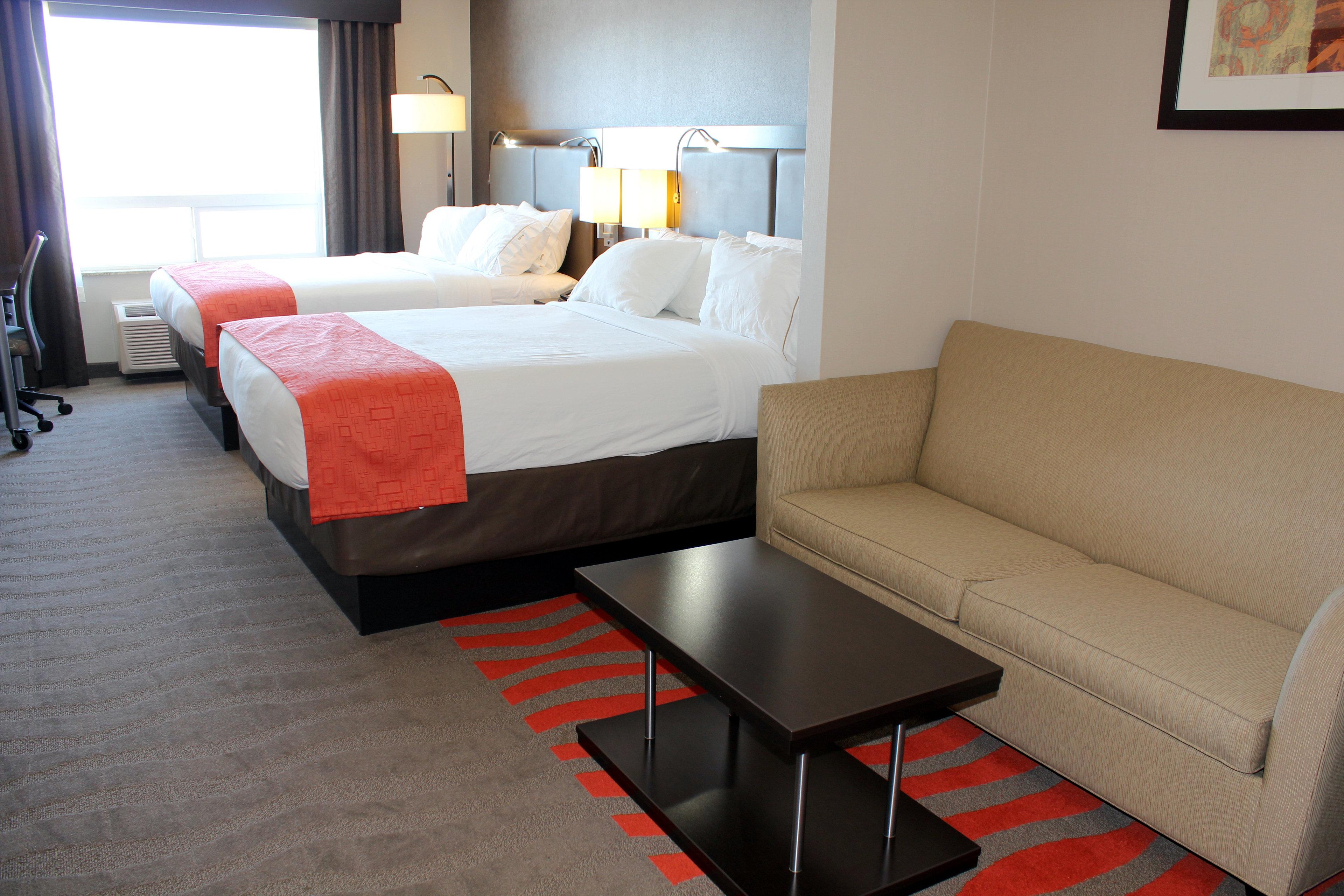 Chateau Inn & Suites Bonnyville Kültér fotó