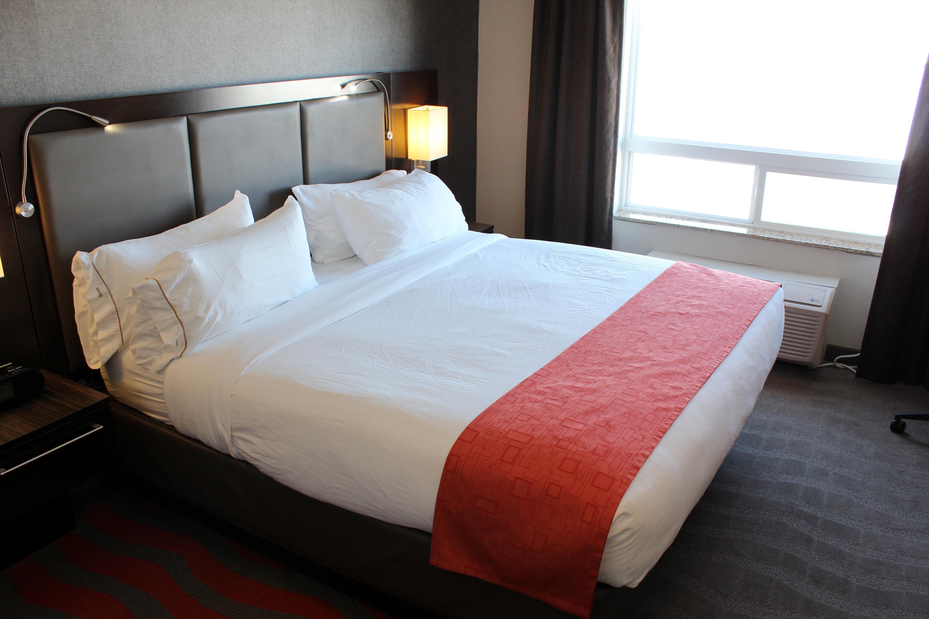 Chateau Inn & Suites Bonnyville Kültér fotó