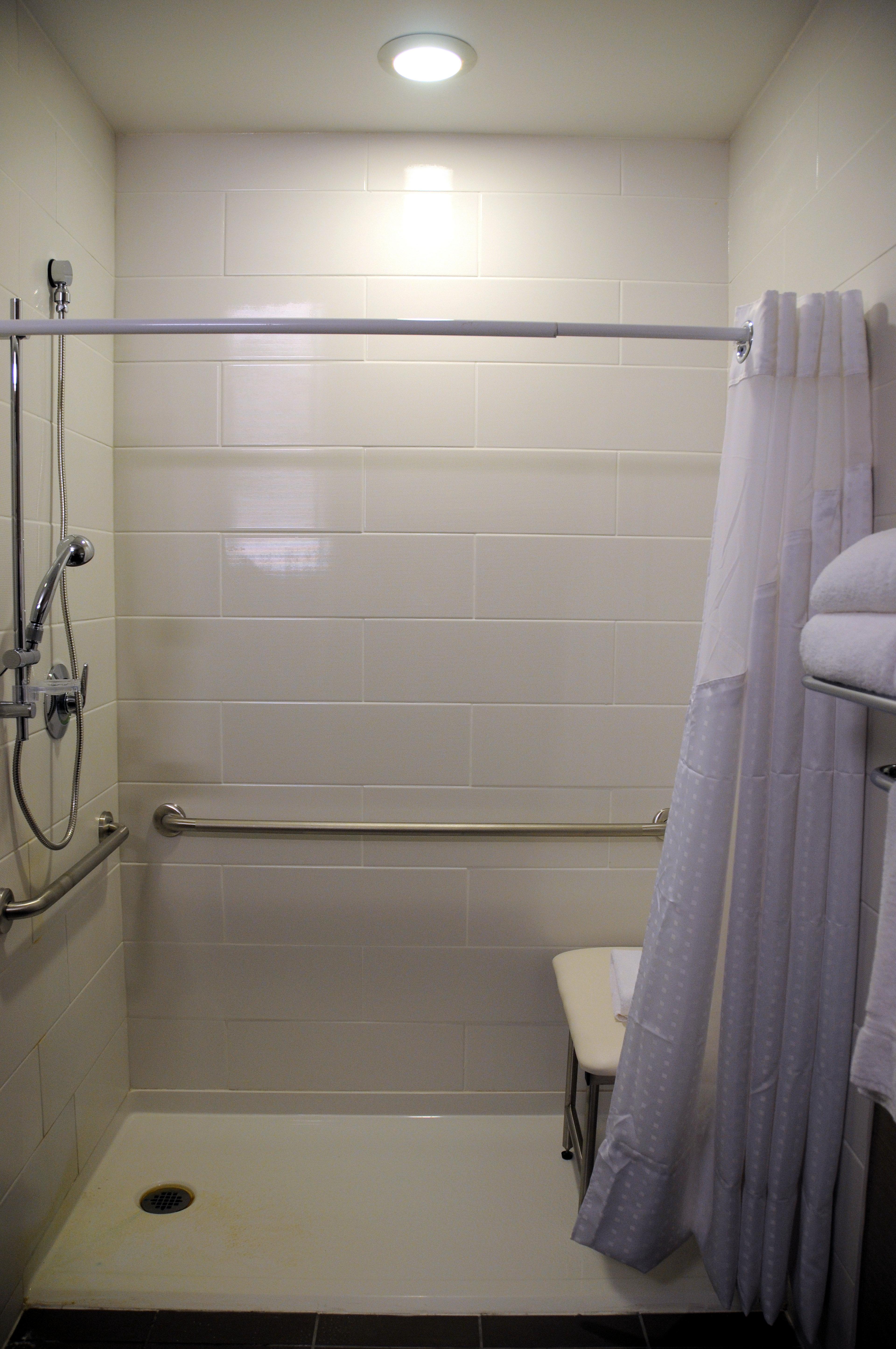 Chateau Inn & Suites Bonnyville Kültér fotó